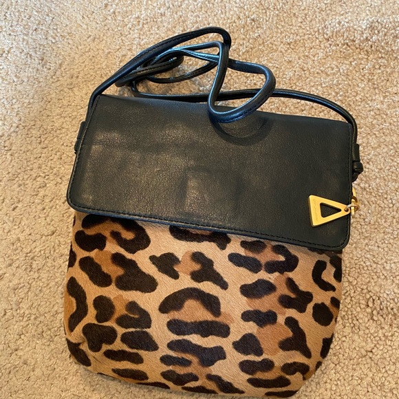 Americana by Sharif leopard crossbody - Picture 10 of 11